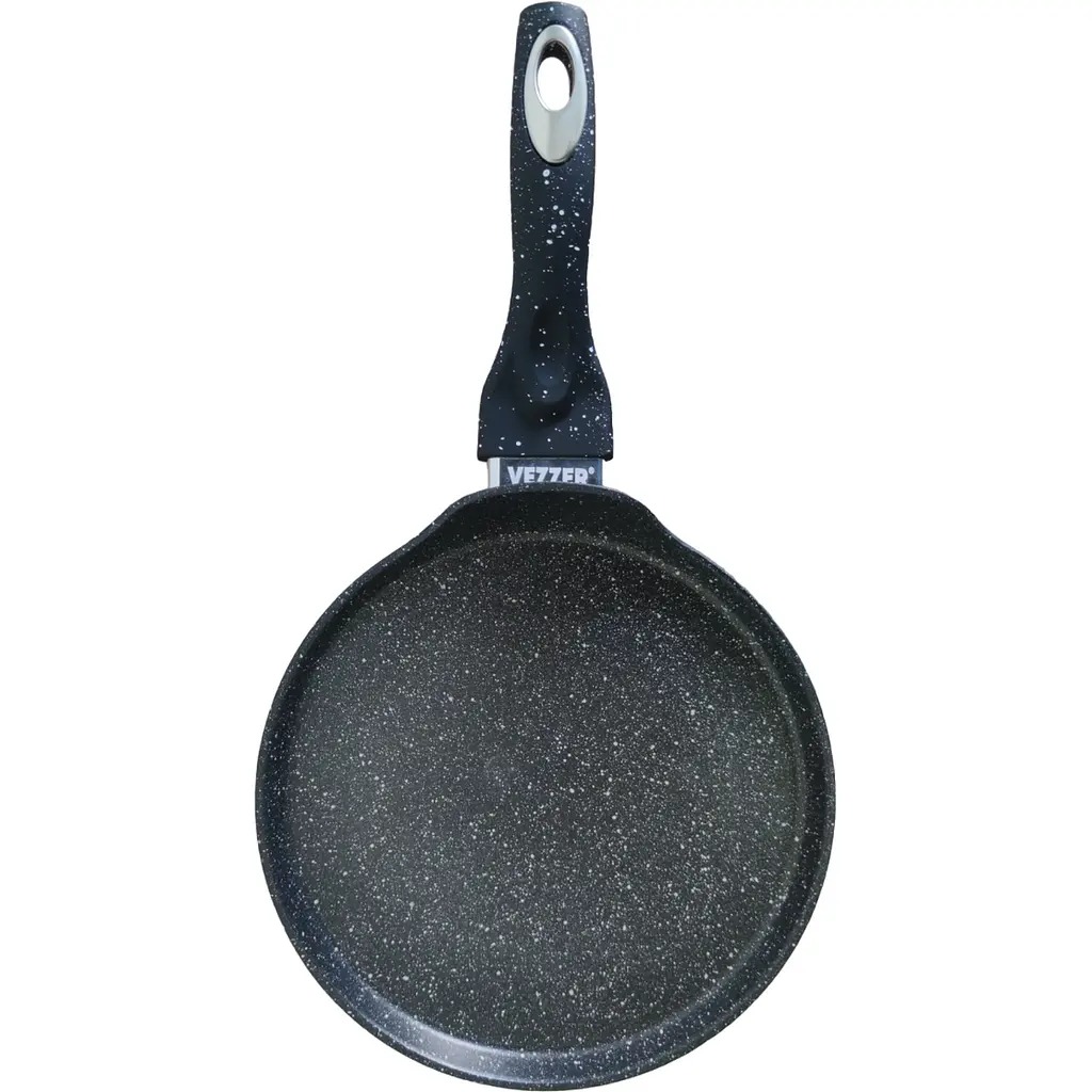 Пательня для млинців кована VEZZER 22*2 см, чорна