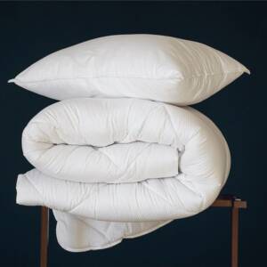 Ковдра HUGGY 180*210 см (250г/м2)